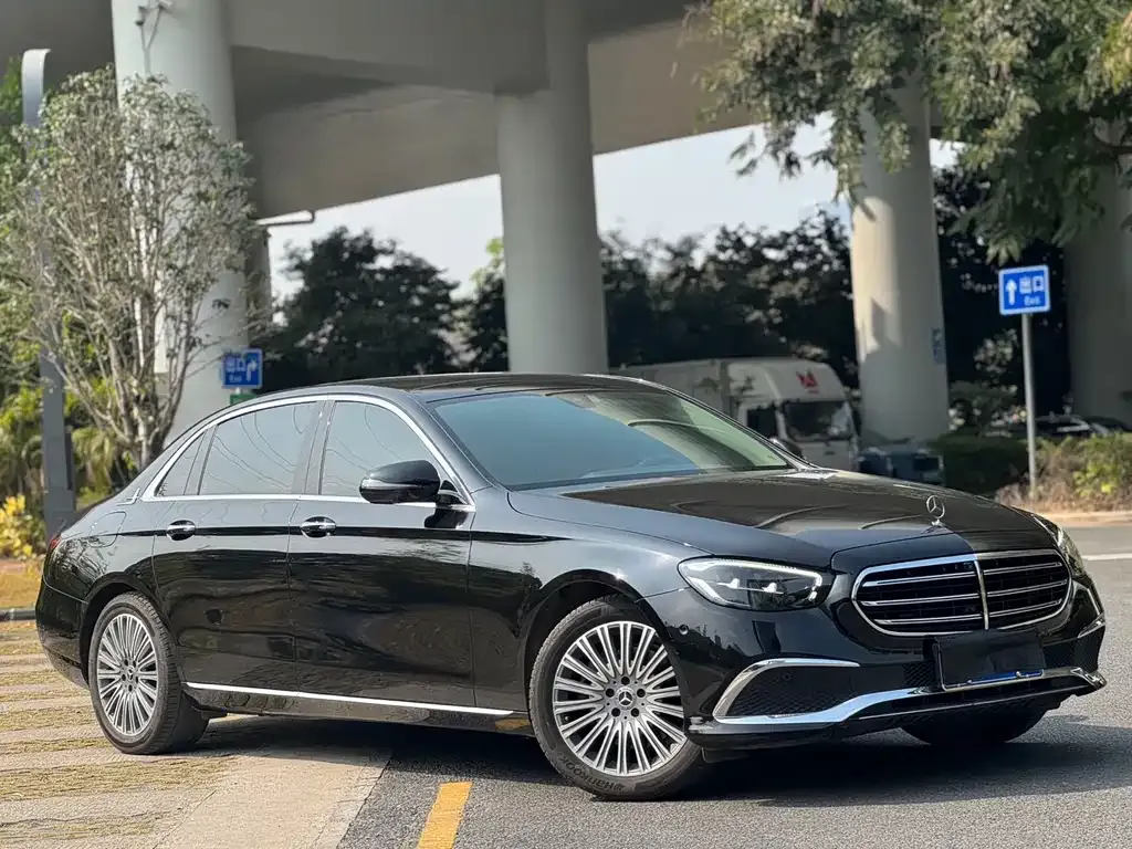 Mercedes-Benz E-Class 2022 из CN, фото 4
