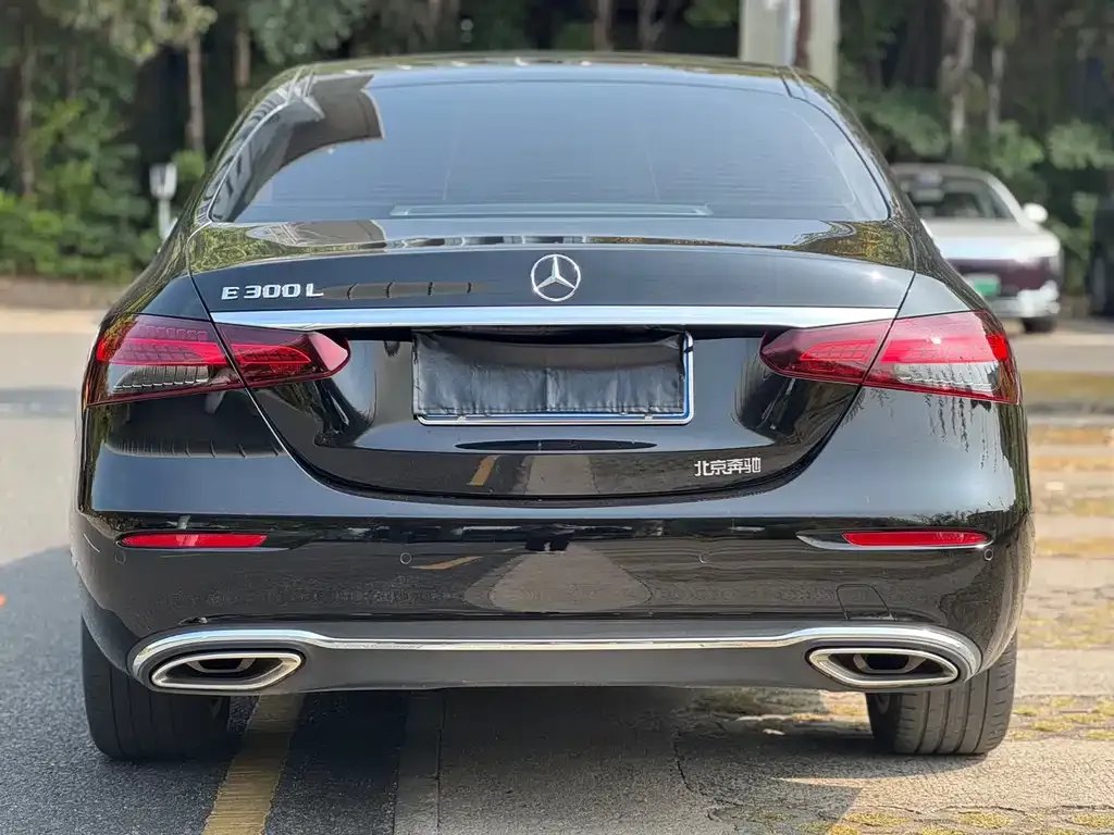 Mercedes-Benz E-Class 2022 из CN, фото 6
