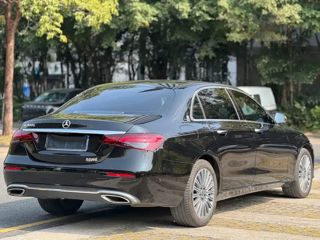 Mercedes-Benz E-Class 2022 из CN, фото 3
