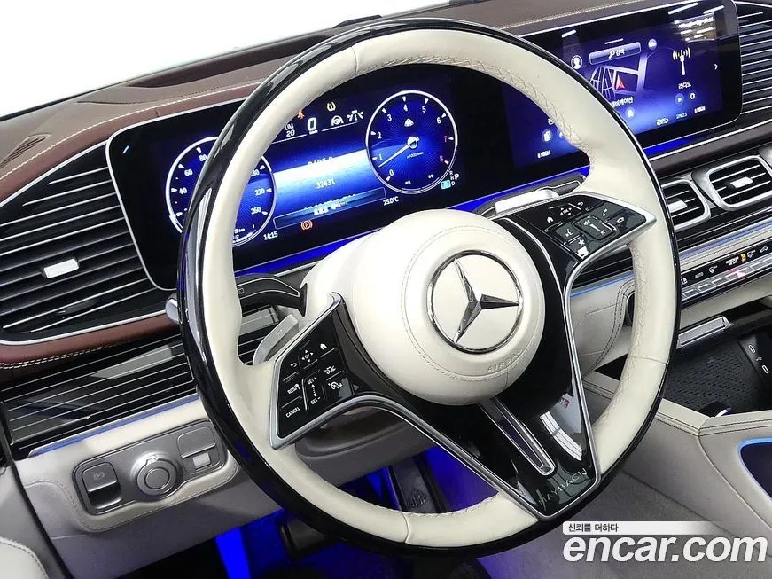 Mercedes-Benz GLS-Class — фото 7