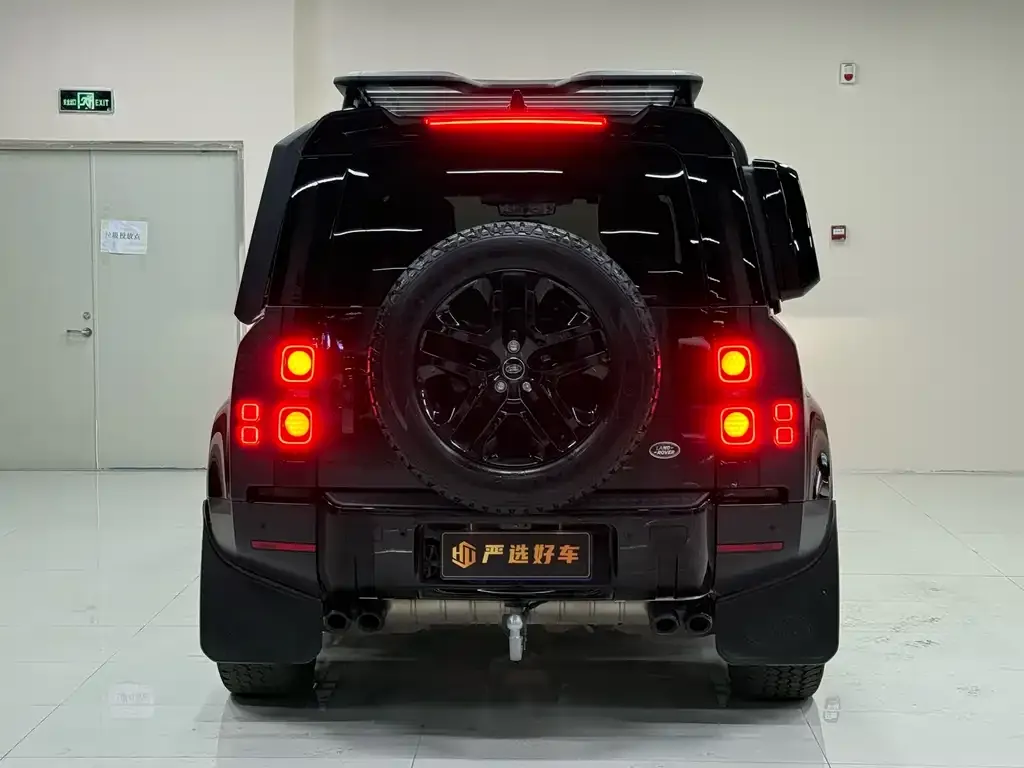 Land Rover Defender — фото 2