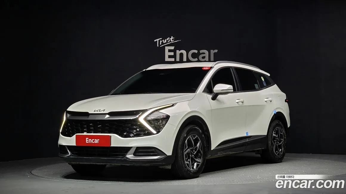 Kia Sportage — фото 1