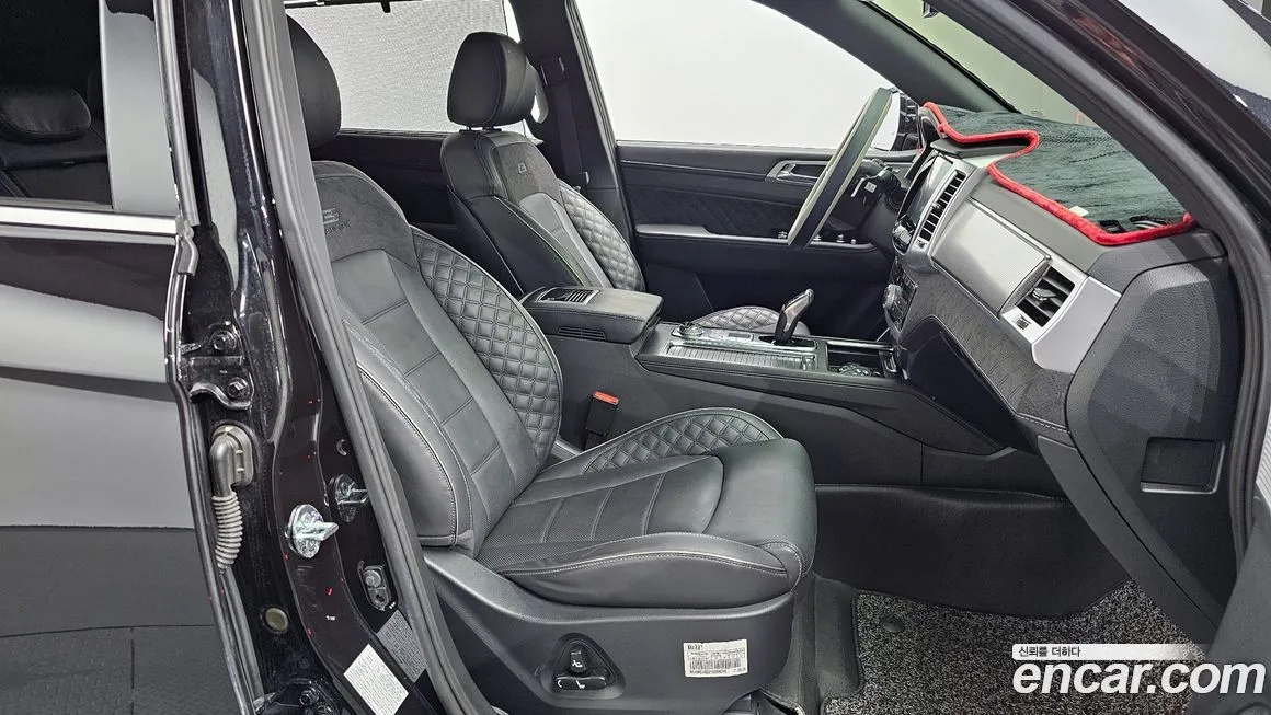 KG Mobility (Ssangyong) Rexton — фото 4