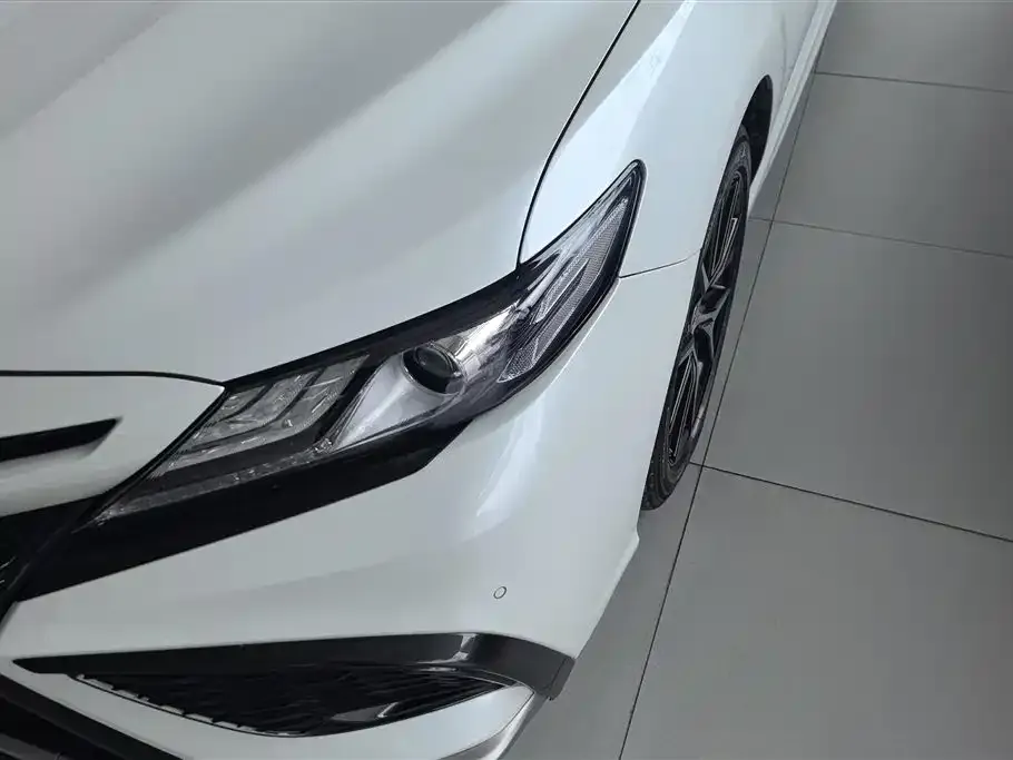Toyota Camry 2022 из CN, фото 7