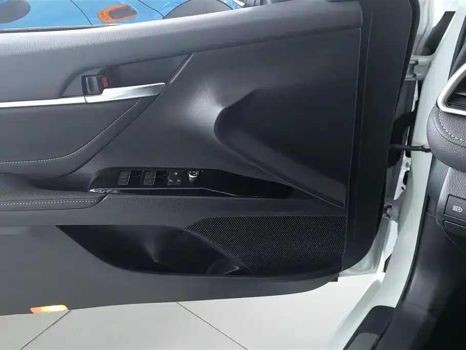 Toyota Camry 2022 из CN, фото 8
