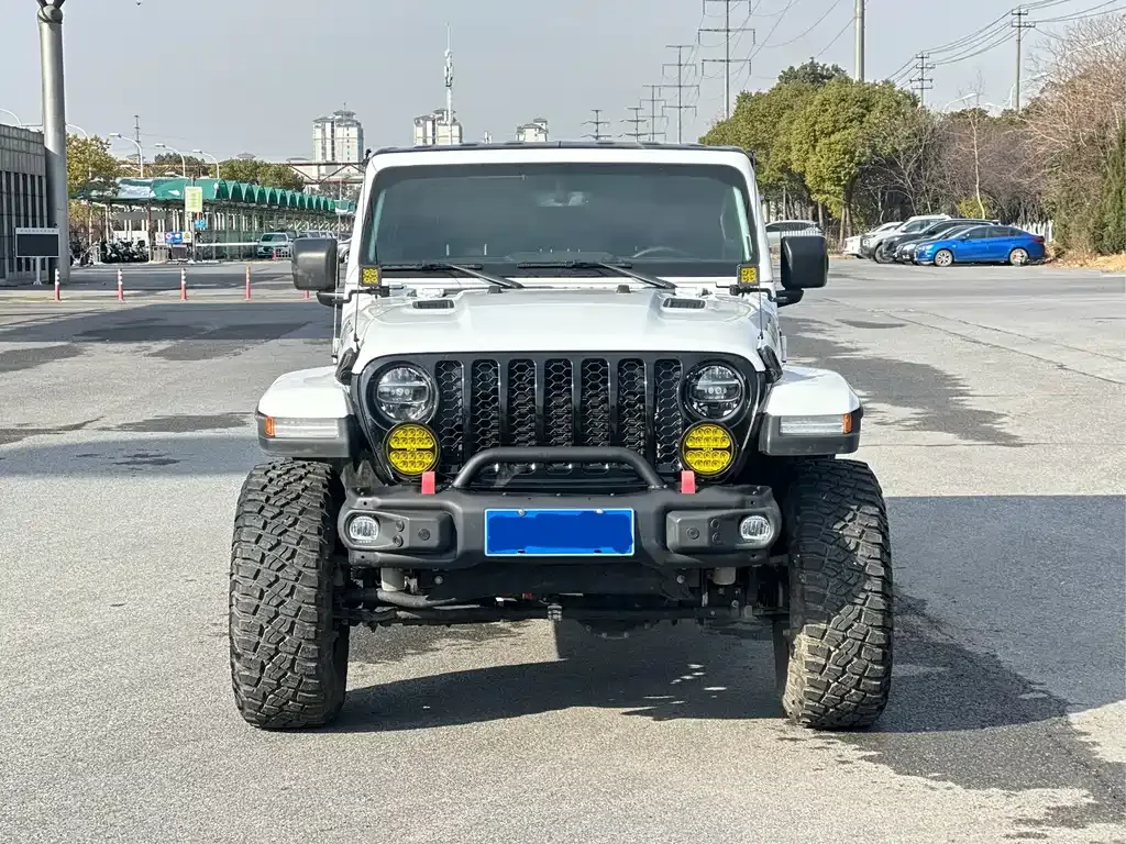 Jeep Gladiator 2023 из CN, фото 7