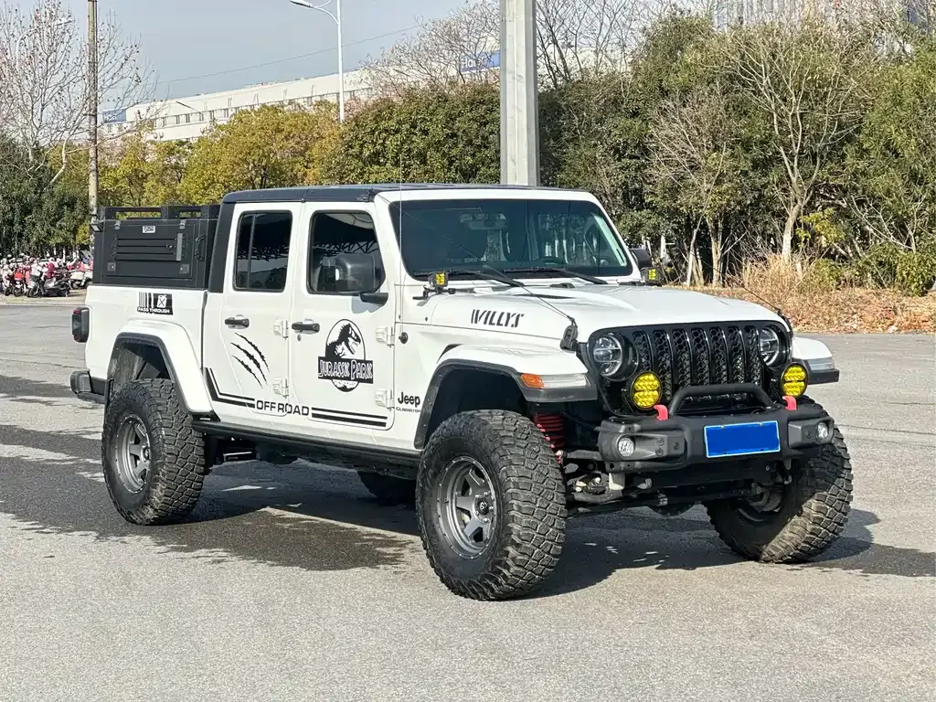 Jeep Gladiator 2023 из CN, фото 9
