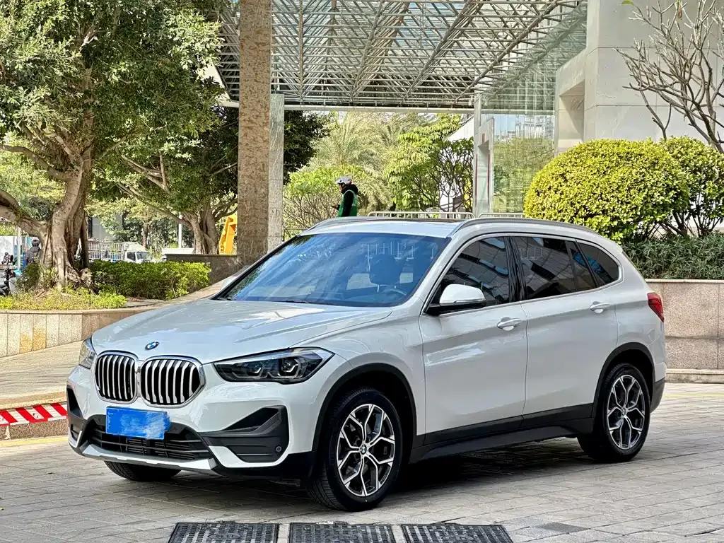 BMW X1 2022 из CN, фото 1