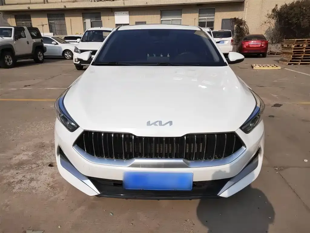 Kia K3 2023 из CN, фото 6