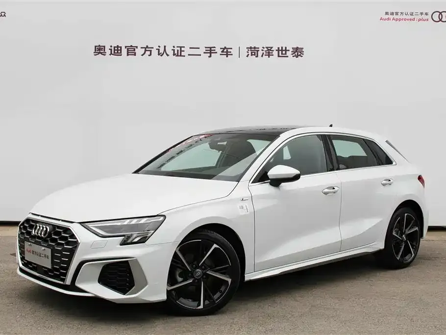Audi A3 — фото 1