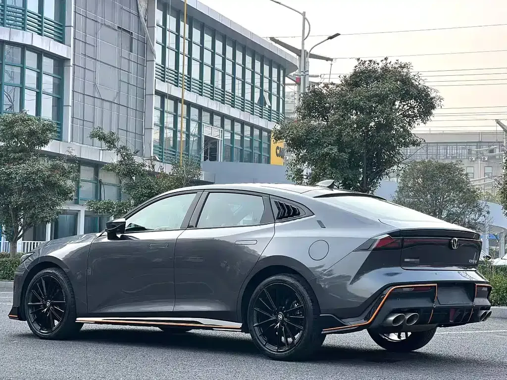 Changan UNI-V 2023 из CN, фото 6