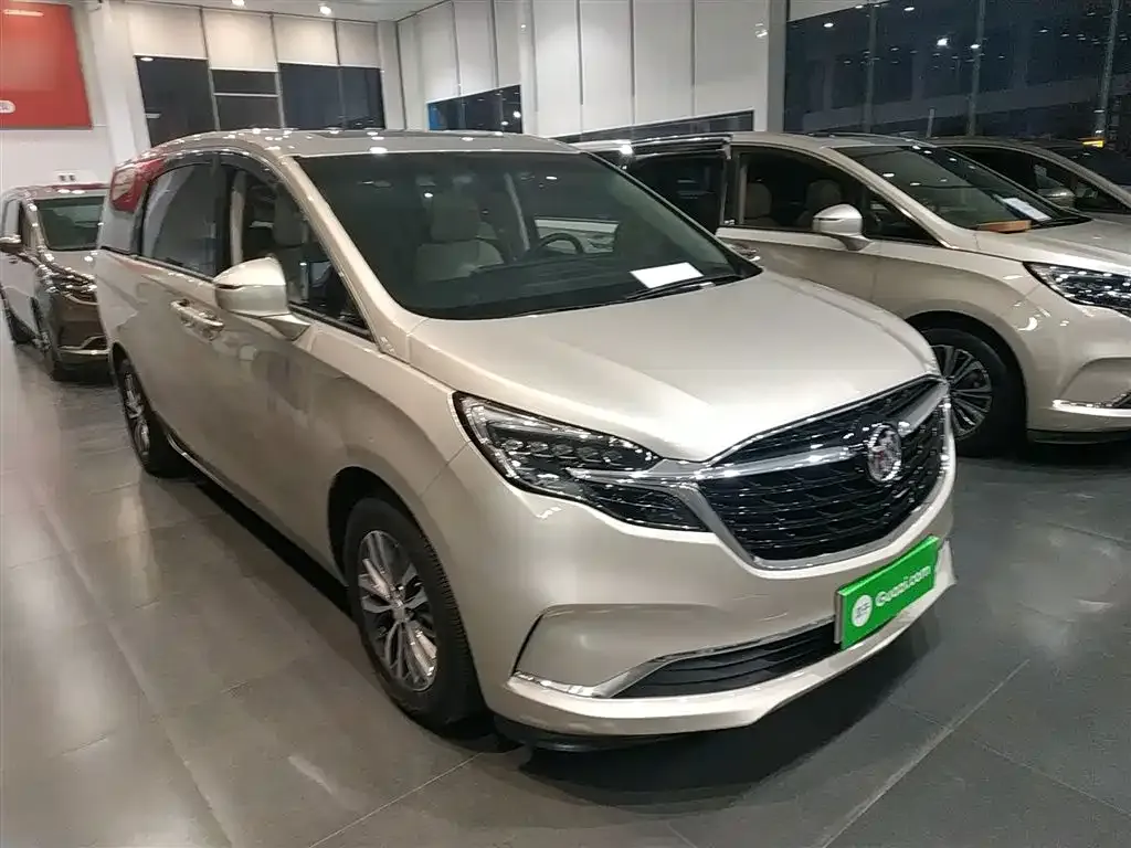 Buick GL8 2022 из CN, фото 5