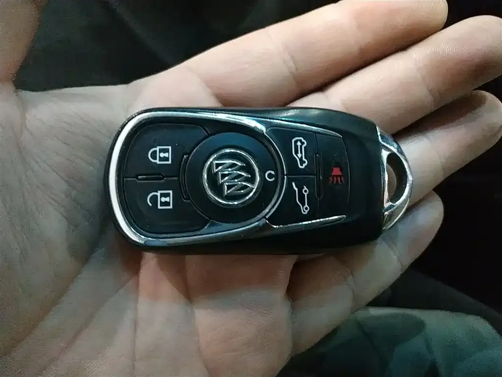 Buick GL8 2022 из CN, фото 7