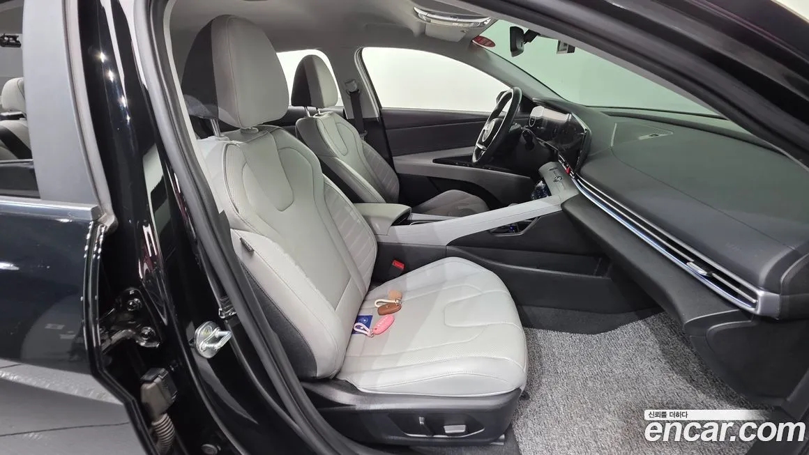 Hyundai AVANTE 2023 из KR, фото 10