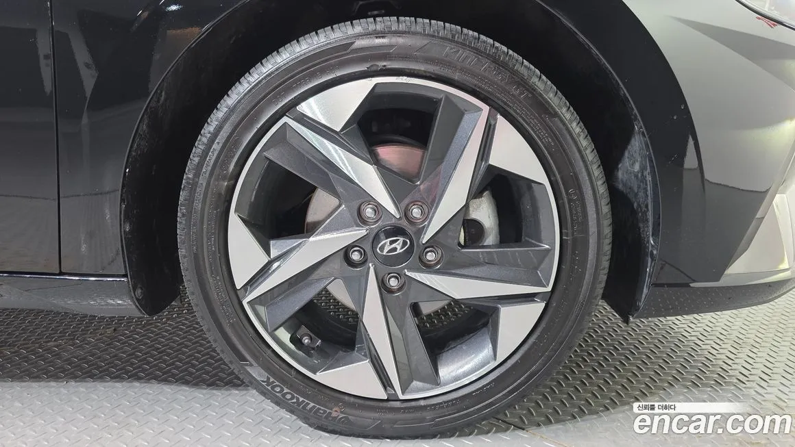 Hyundai AVANTE 2023 из KR, фото 6