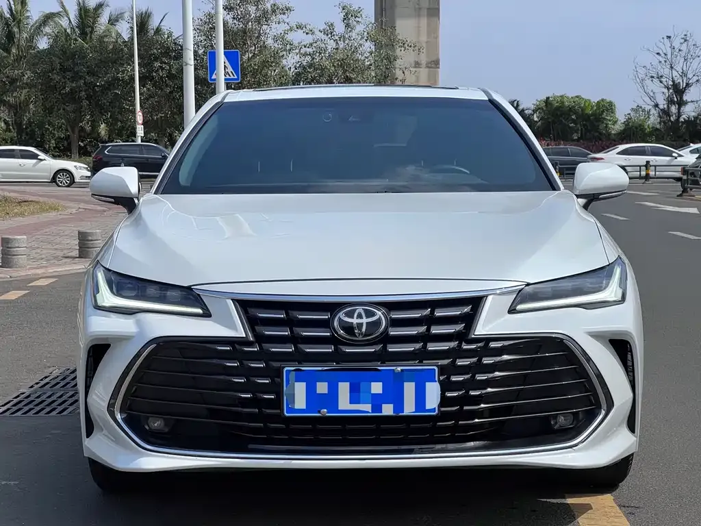 Toyota Avalon 2024 из CN, фото 4