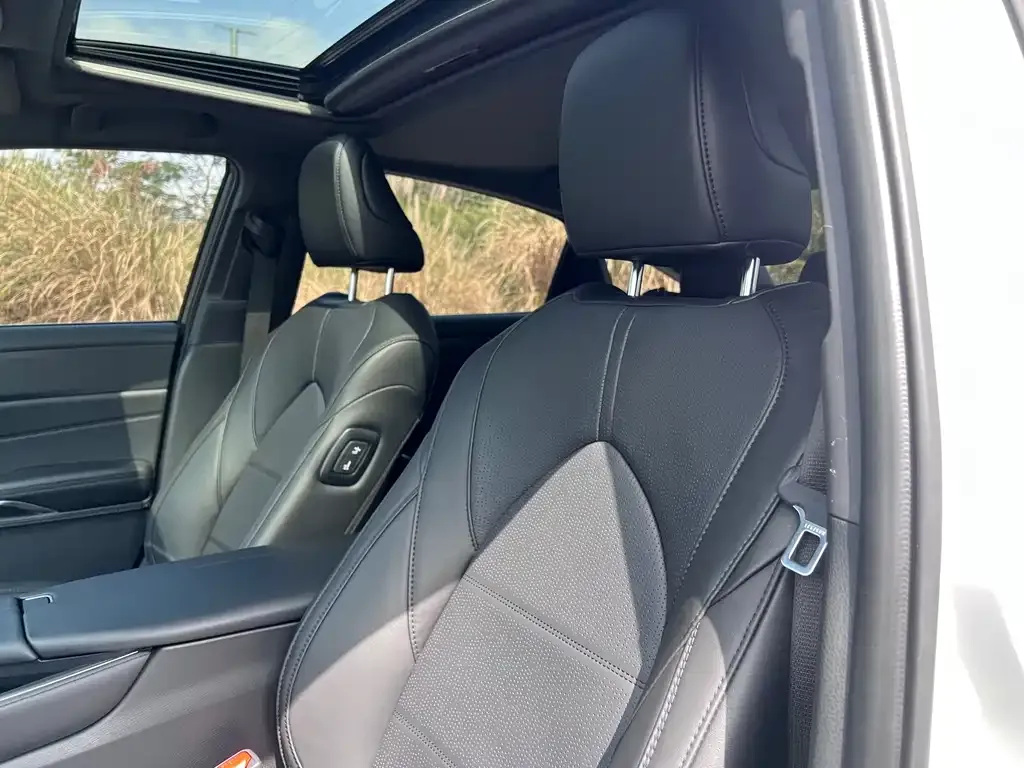 Toyota Avalon 2024 из CN, фото 3