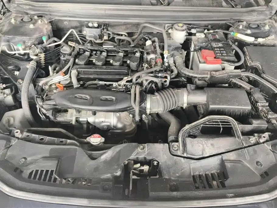Honda Accord — фото 10