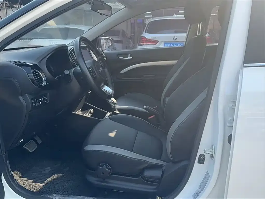 Kia KX1 2022 из CN, фото 2