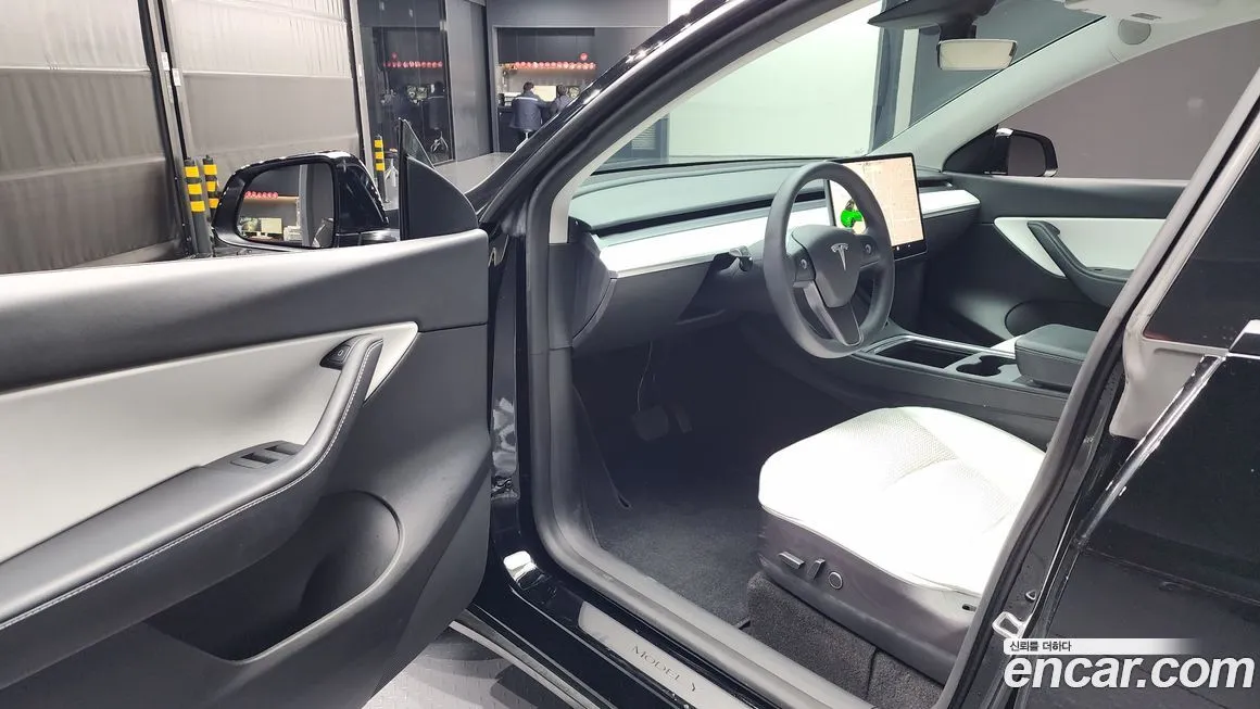 Tesla Model Y 2022 из KR, фото 7