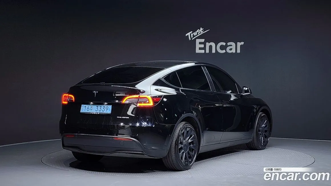 Tesla Model Y 2022 из KR, фото 3
