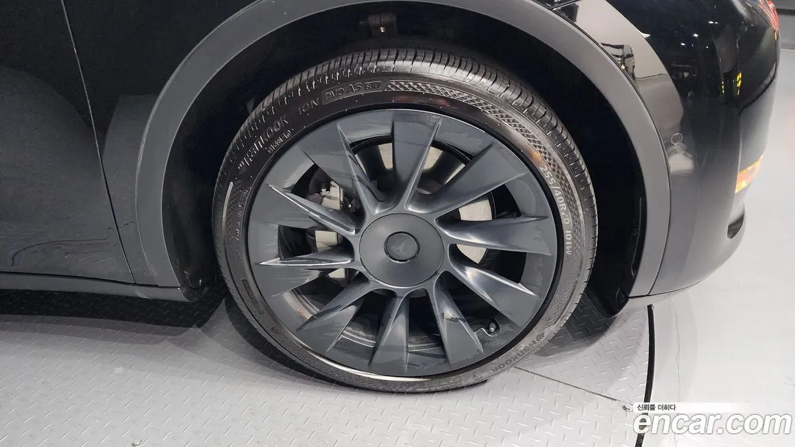 Tesla Model Y 2022 из KR, фото 6