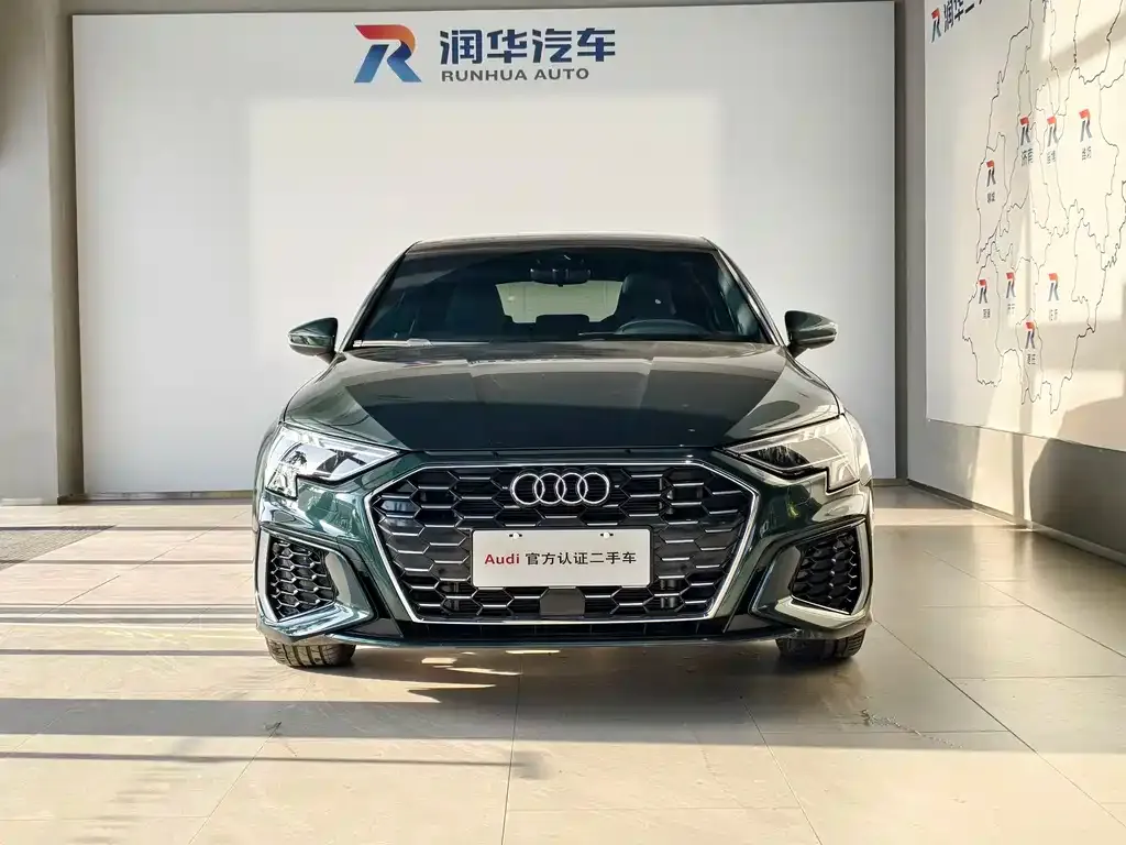 Audi A3 2024 из CN, фото 3