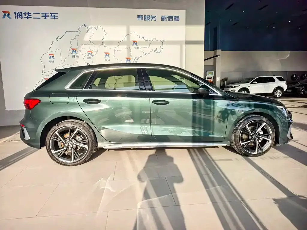 Audi A3 2024 из CN, фото 4