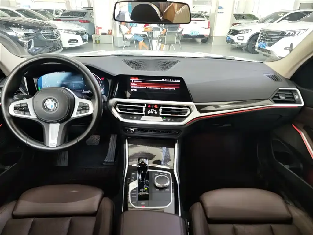 BMW 3 Series 2022 из CN, фото 10