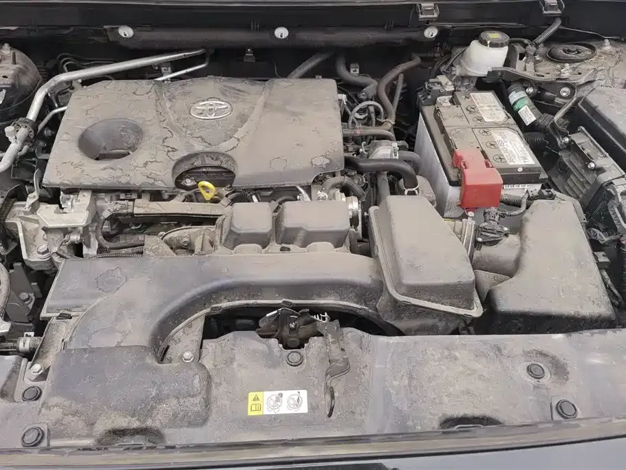 Toyota RAV4 2023 из CN, фото 9