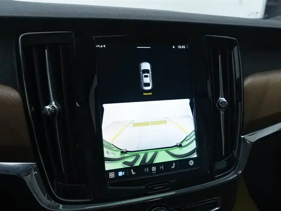 Volvo S90 PHEV 2024 из CN, фото 6