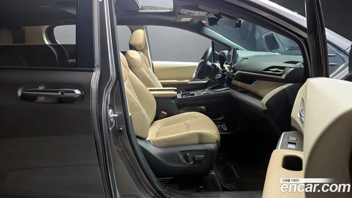 Toyota Sienna 2022 из KR, фото 6