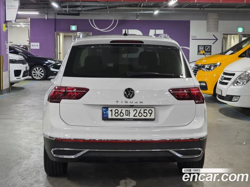 Volkswagen Tiguan — фото 4