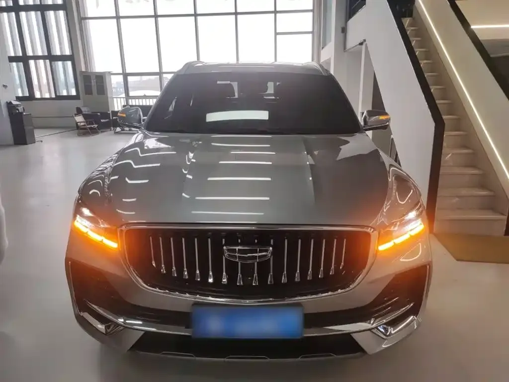 Geely Xingyue L 2023 из CN, фото 2