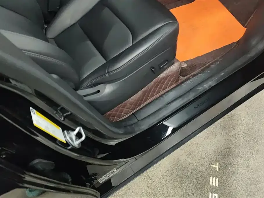 Tesla Model Y 2023 из CN, фото 10