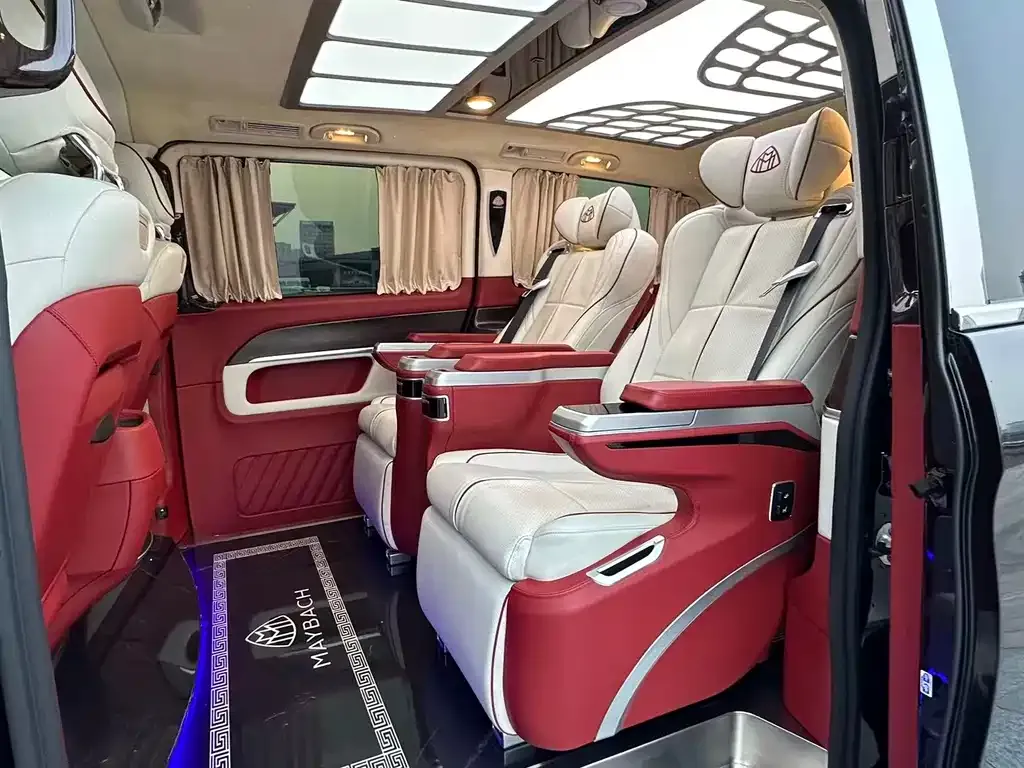 Mercedes-Benz V-Class 2023 из CN, фото 9