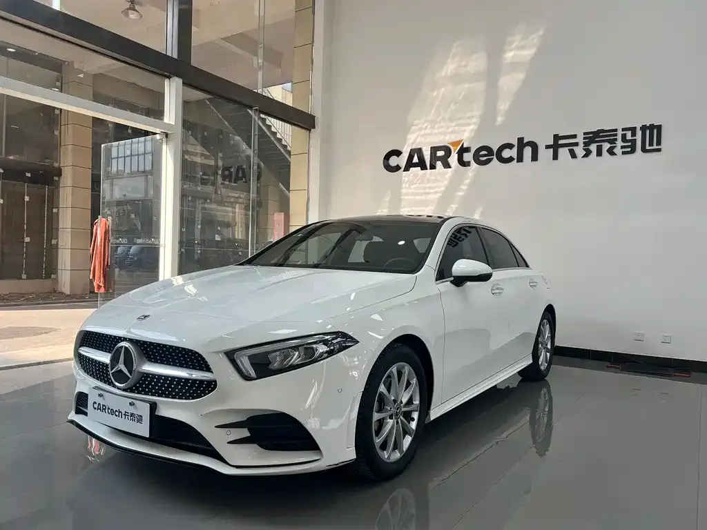 Mercedes-Benz A-Class — фото 1