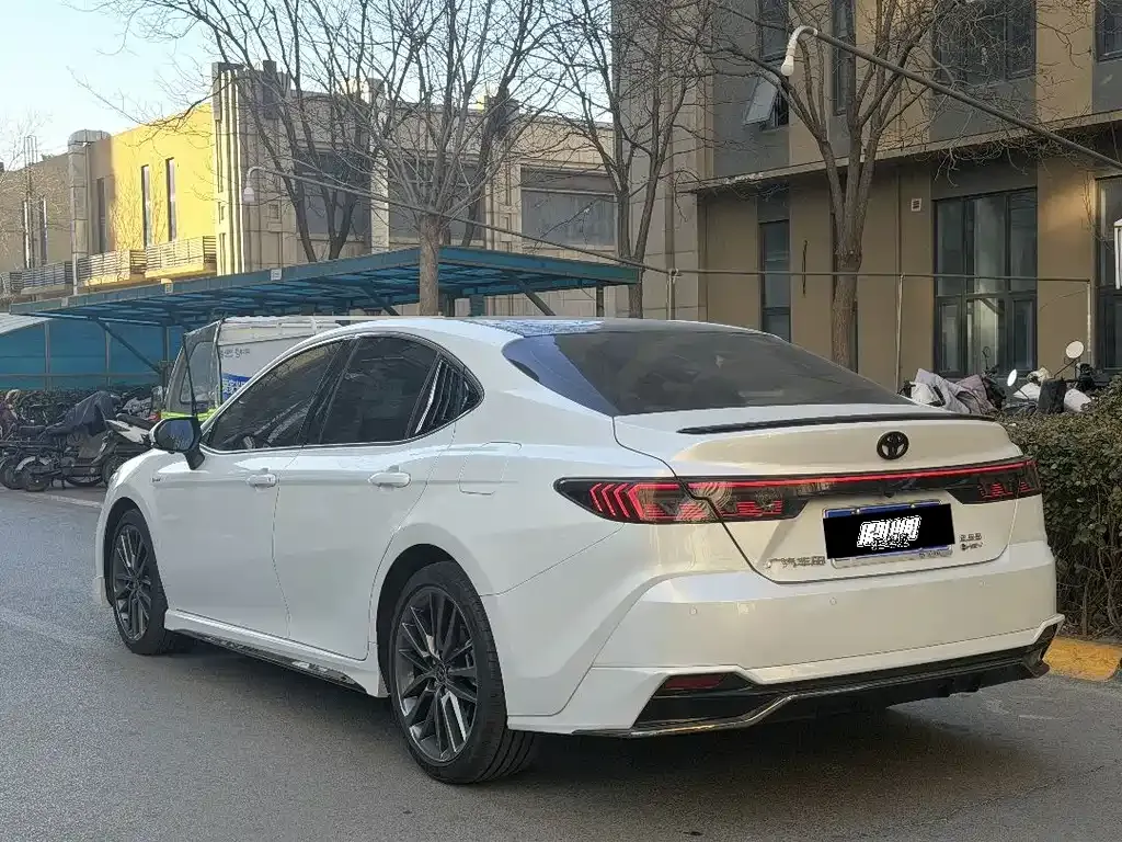 Toyota Camry 2025 из CN, фото 5