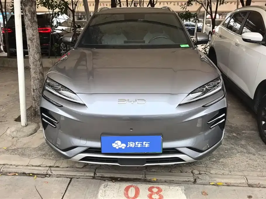 BYD PLUS New Energy — фото 3