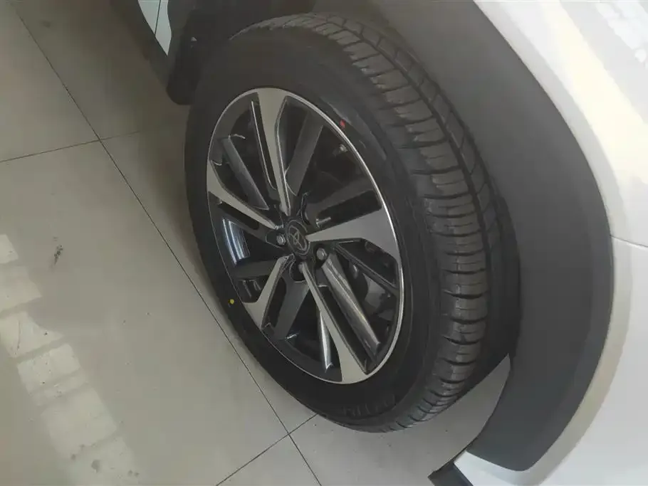Toyota Frontlander 2022 из CN, фото 7
