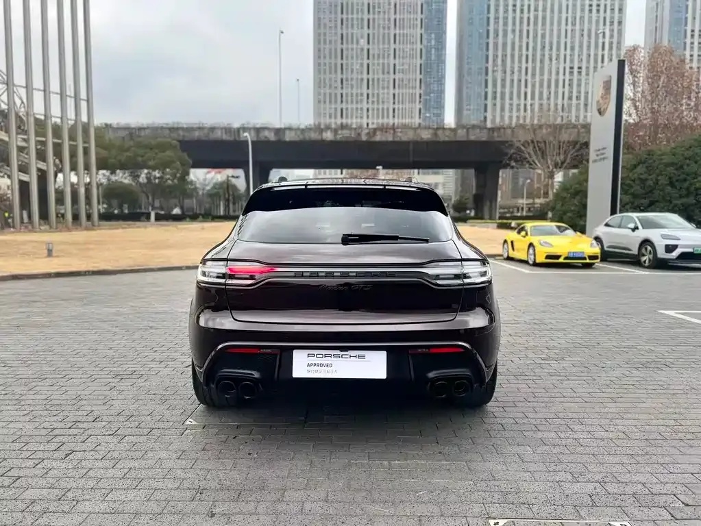 Porsche Macan — фото 9