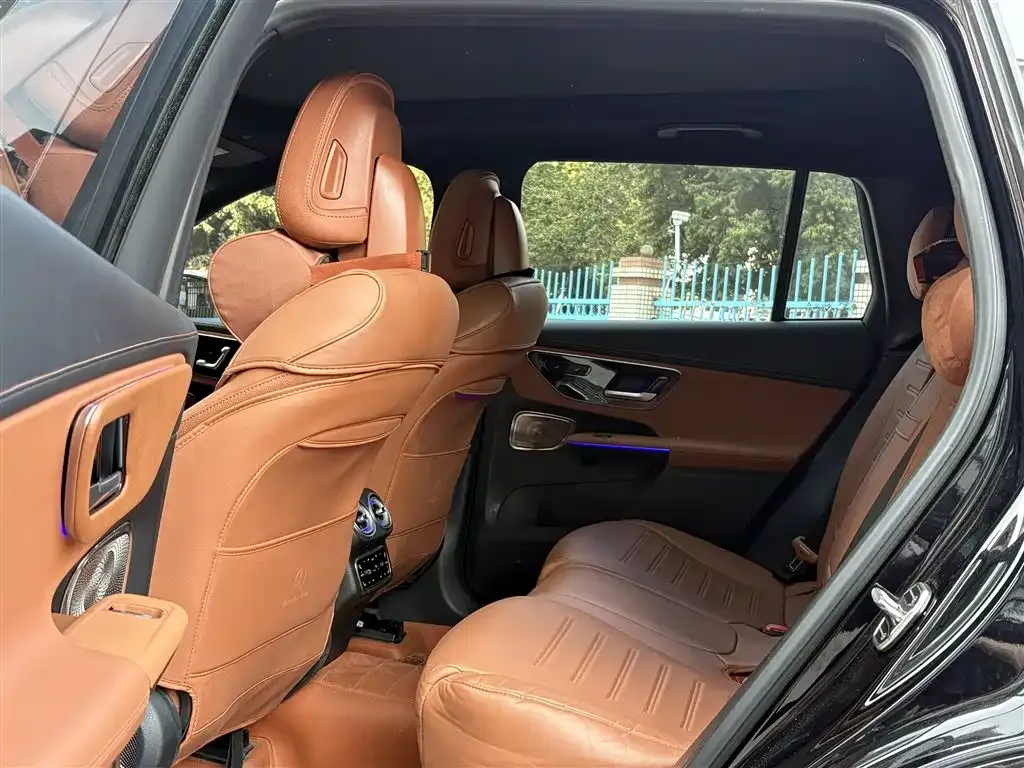 Mercedes-Benz GLC 2024 из CN, фото 2