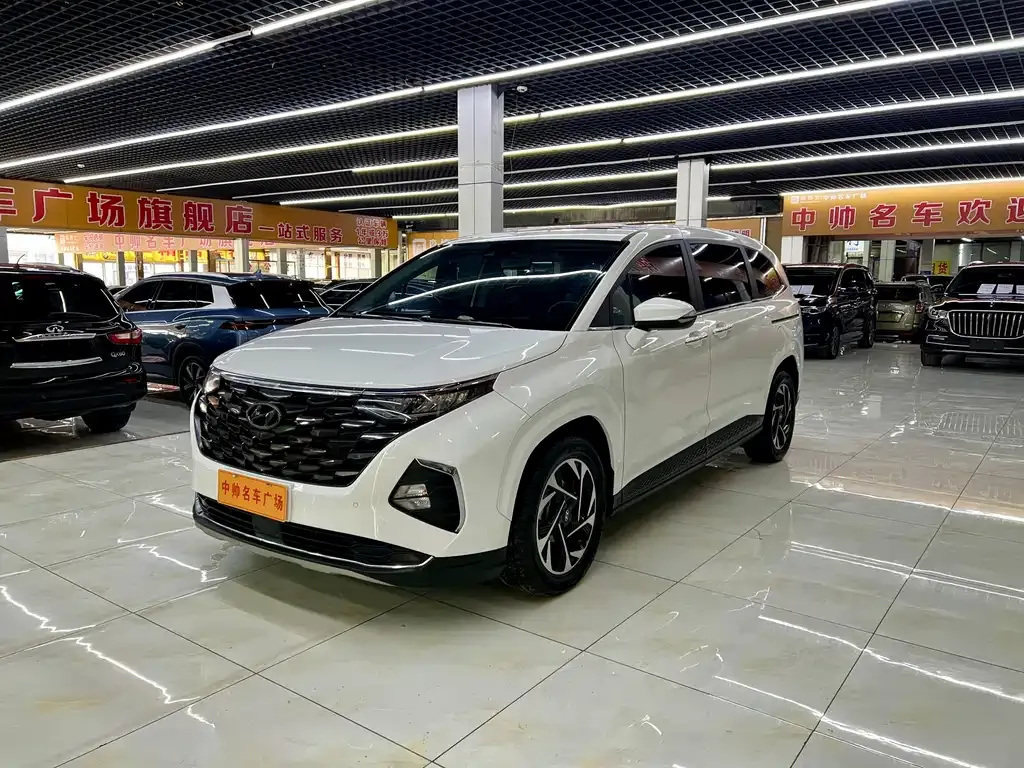 Hyundai Custo — фото 1