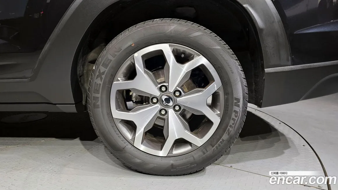 KG Mobility (Ssangyong) Torres — фото 4