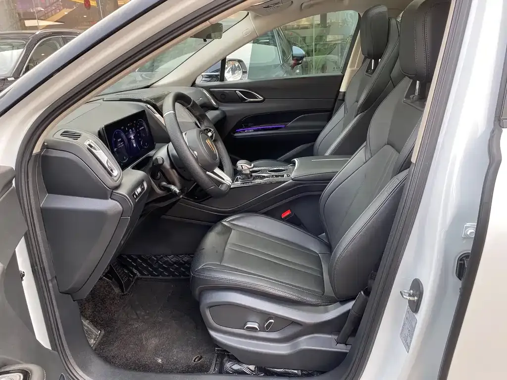 Hongqi HS3 PHEV 2025 из CN, фото 4