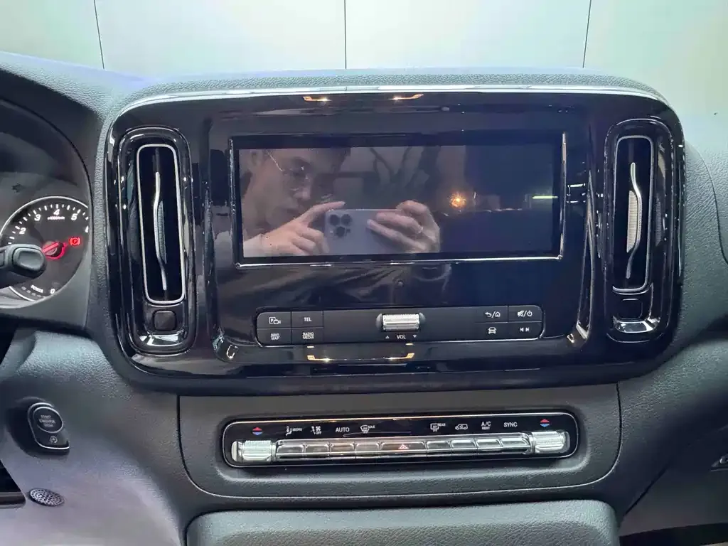 Mercedes-Benz Vito 2025 из CN, фото 6