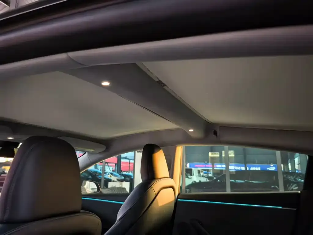 Tesla Model 3 — фото 4