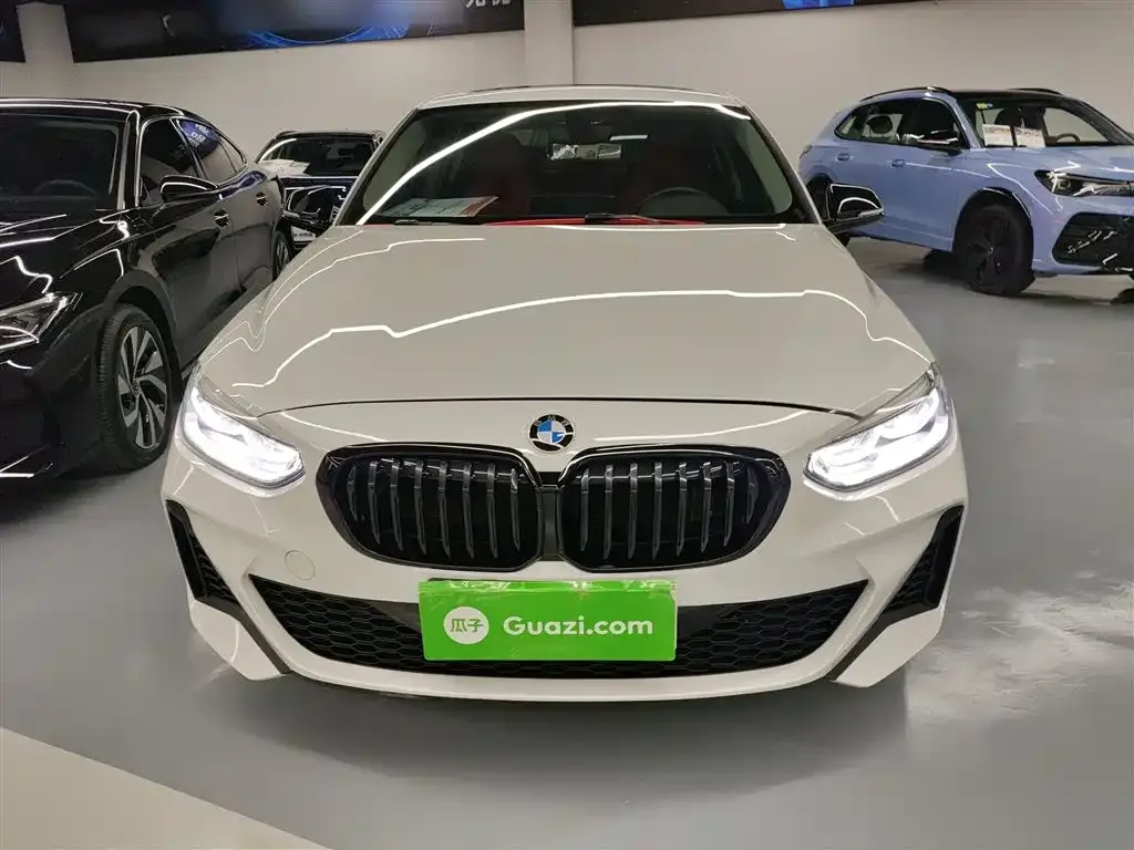 BMW 1 Series 2022 из CN, фото 6
