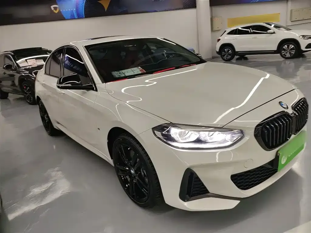 BMW 1 Series 2022 из CN, фото 8