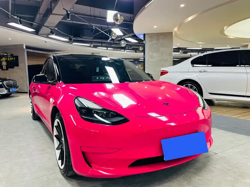 Tesla Model 3 — фото 5